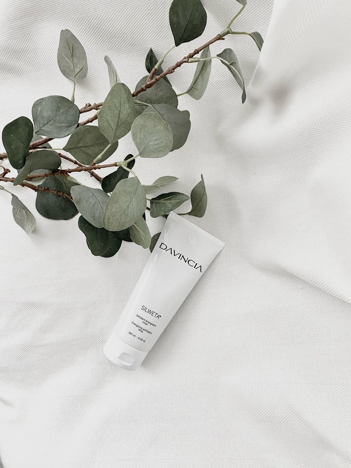 SILWETA™ · Exfoliant énergisant