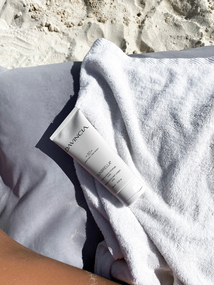 SUNBRELLA™ · Crème solaire corps